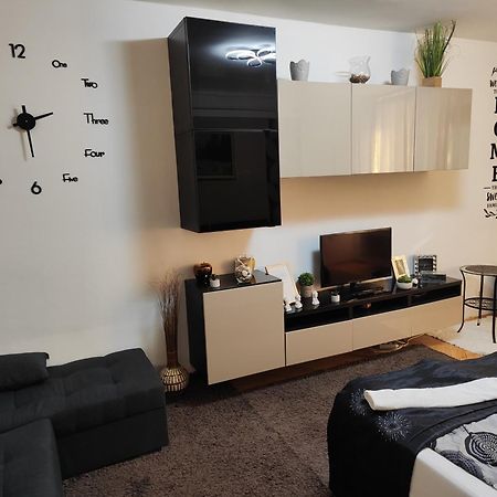 Heni Apartman Nagykanizsa Exterior foto